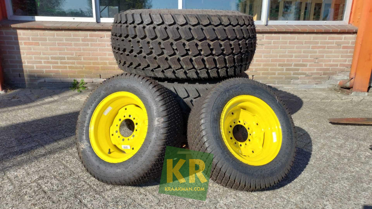 Overige wielen Overige - Wheel and tire package for Agricultural machinery: picture 1 Overige wielen Overige - Wheel and tire package for Agricultural machinery: picture 1