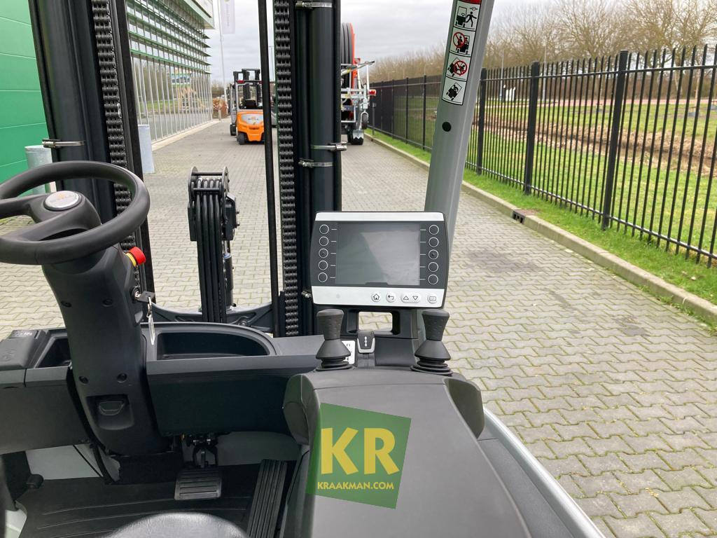 New Electric forklift RX 60-25 Still: picture 8