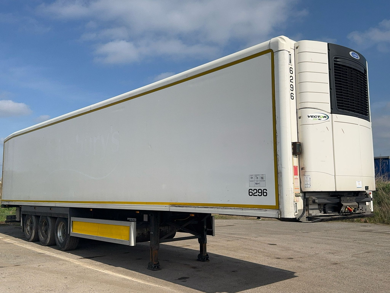 SDC 2017 Vector 1950 MT - Refrigerator semi-trailer: picture 5 SDC 2017 Vector 1950 MT - Refrigerator semi-trailer: picture 5