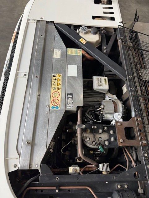 Thermo King T-800 S/N : GLW1098842 - Refrigerator unit: picture 3 Thermo King T-800 S/N : GLW1098842 - Refrigerator unit: picture 3