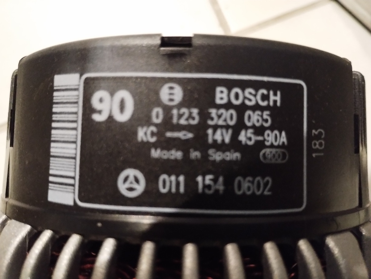 Alternator Mercedes 0111540602 0123320065 90A BOSCH SPRINTER 901 902 903 904 C KLASA - Alternator for Bus: picture 3 Alternator Mercedes 0111540602 0123320065 90A BOSCH SPRINTER 901 902 903 904 C KLASA - Alternator for Bus: picture 3