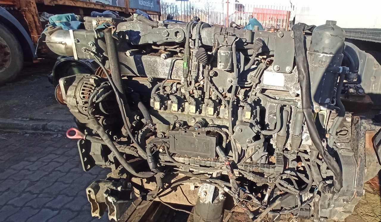 DAF PACCAR CF 75 310 PR228S1 - Engine and parts for Truck: picture 2 DAF PACCAR CF 75 310 PR228S1 - Engine and parts for Truck: picture 2