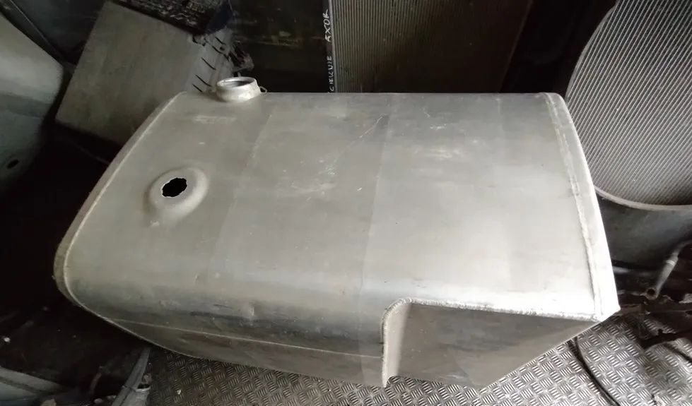 Zbiornik paliwa IVECO 100x70x70 450 LIT - Fuel tank for Truck: picture 3 Zbiornik paliwa IVECO 100x70x70 450 LIT - Fuel tank for Truck: picture 3