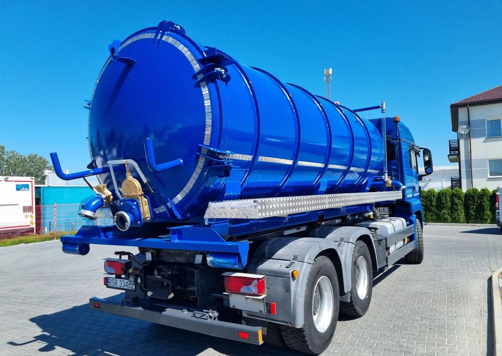 MAN TGS 26 320 - Garbage truck: picture 2 MAN TGS 26 320 - Garbage truck: picture 2