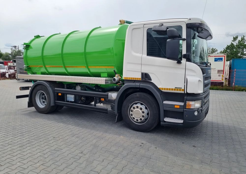 Scania P360 - Garbage truck: picture 2 Scania P360 - Garbage truck: picture 2