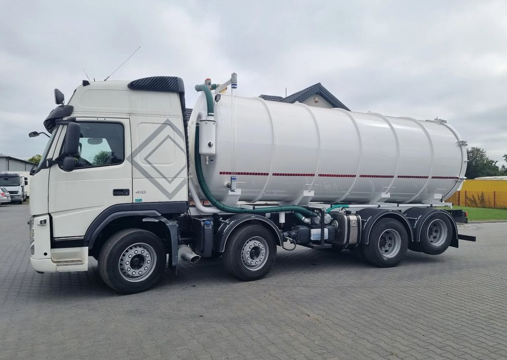 Scania P360 - Garbage truck: picture 5 Scania P360 - Garbage truck: picture 5