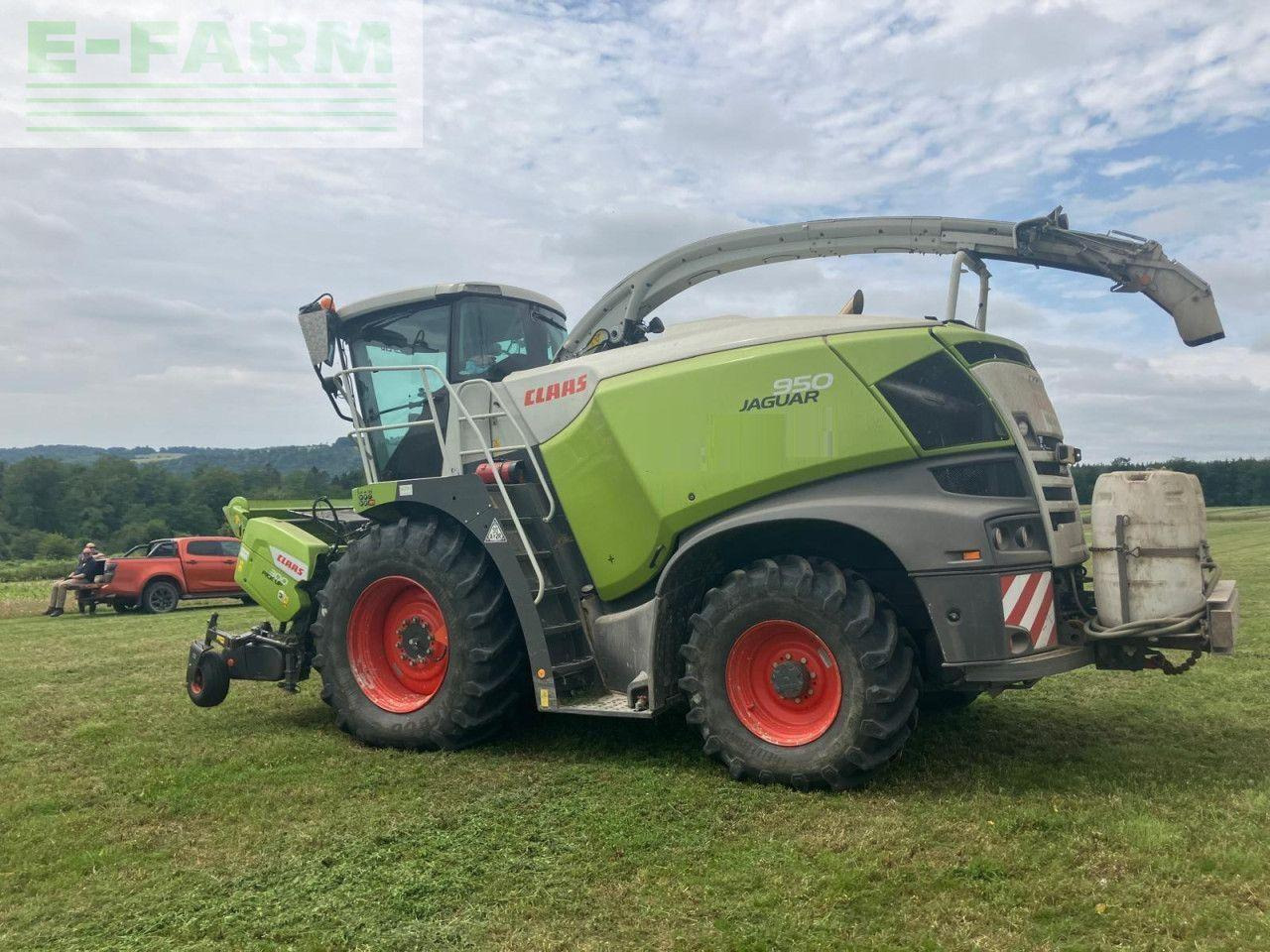 CLAAS JAGUAR 950 4WD - Forage harvester: picture 1 CLAAS JAGUAR 950 4WD - Forage harvester: picture 1