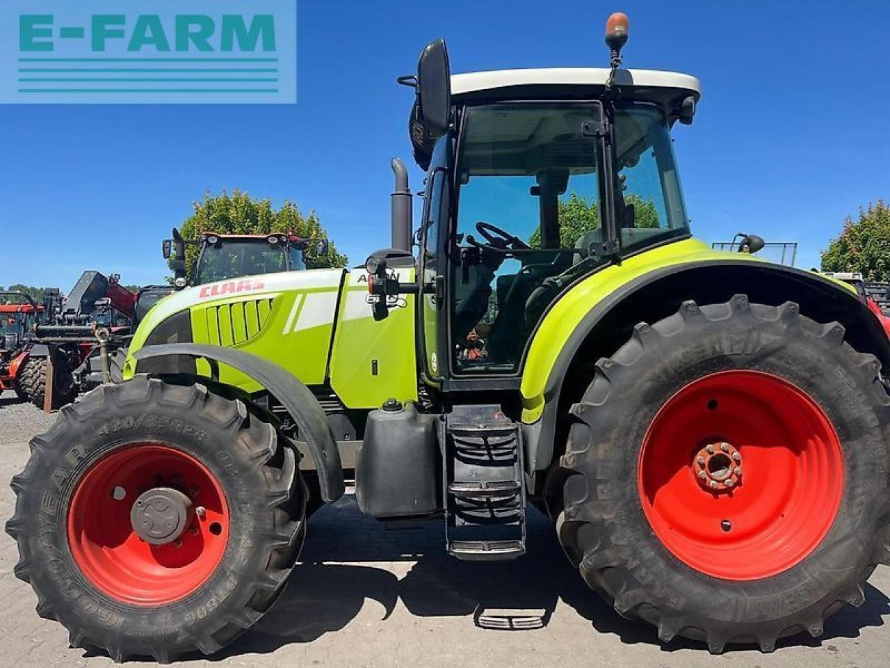CLAAS arion 620 - Farm tractor: picture 1 CLAAS arion 620 - Farm tractor: picture 1