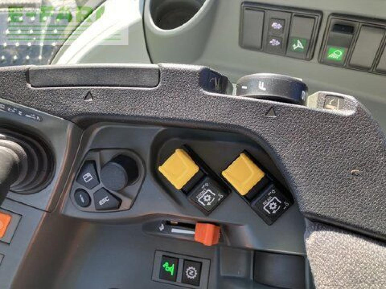 Farm tractor CLAAS axion 850 cmatic cebis CMATIC CEBIS: picture 29 Farm tractor CLAAS axion 850 cmatic cebis CMATIC CEBIS: picture 29