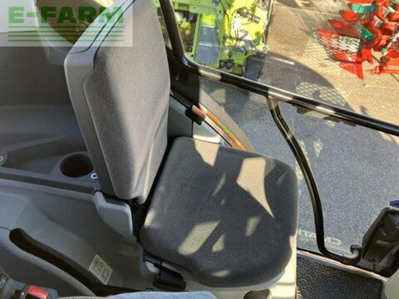 Farm tractor CLAAS axion 850 cmatic cebis CMATIC CEBIS: picture 30 Farm tractor CLAAS axion 850 cmatic cebis CMATIC CEBIS: picture 30