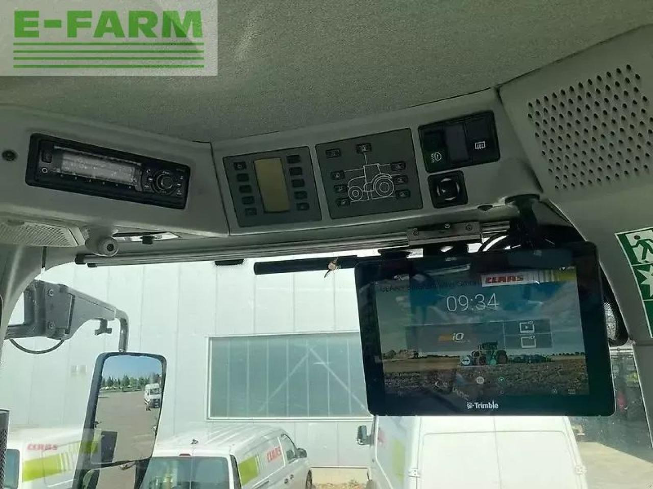 Farm tractor CLAAS axion 870 cmatic CMATIC: picture 11 Farm tractor CLAAS axion 870 cmatic CMATIC: picture 11