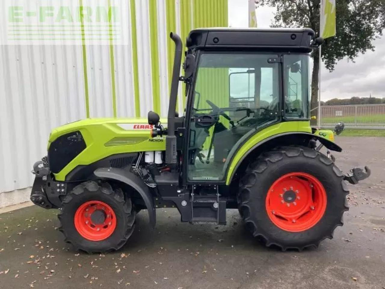 CLAAS claas nexos 240 m - Farm tractor: picture 5 CLAAS claas nexos 240 m - Farm tractor: picture 5