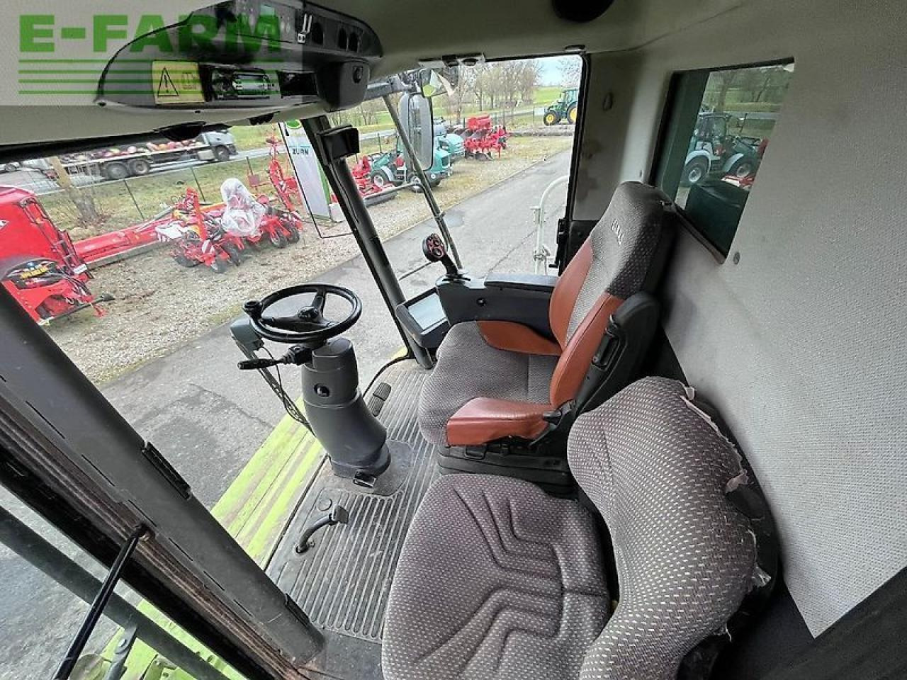 Combine harvester CLAAS lexion 570: picture 8