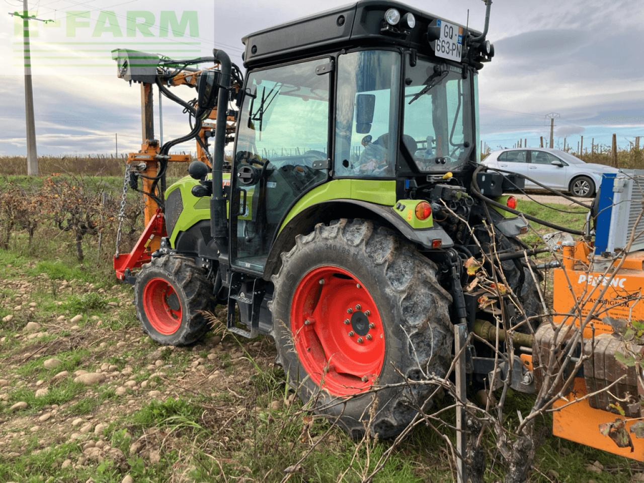 CLAAS nexos 240 m - Farm tractor: picture 3 CLAAS nexos 240 m - Farm tractor: picture 3