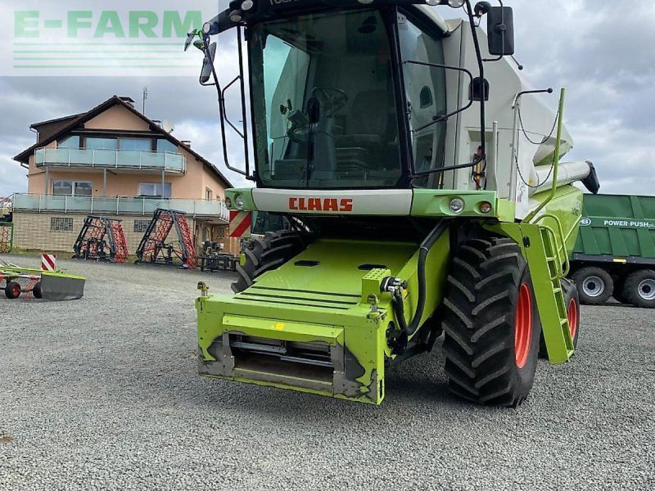 CLAAS tucano 430 - Combine harvester: picture 3 CLAAS tucano 430 - Combine harvester: picture 3