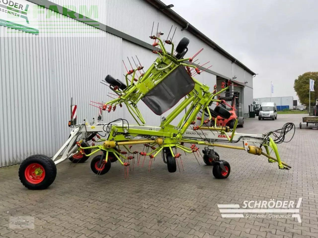 CLAAS volto 1300 - Tedder/ Rake: picture 2 CLAAS volto 1300 - Tedder/ Rake: picture 2