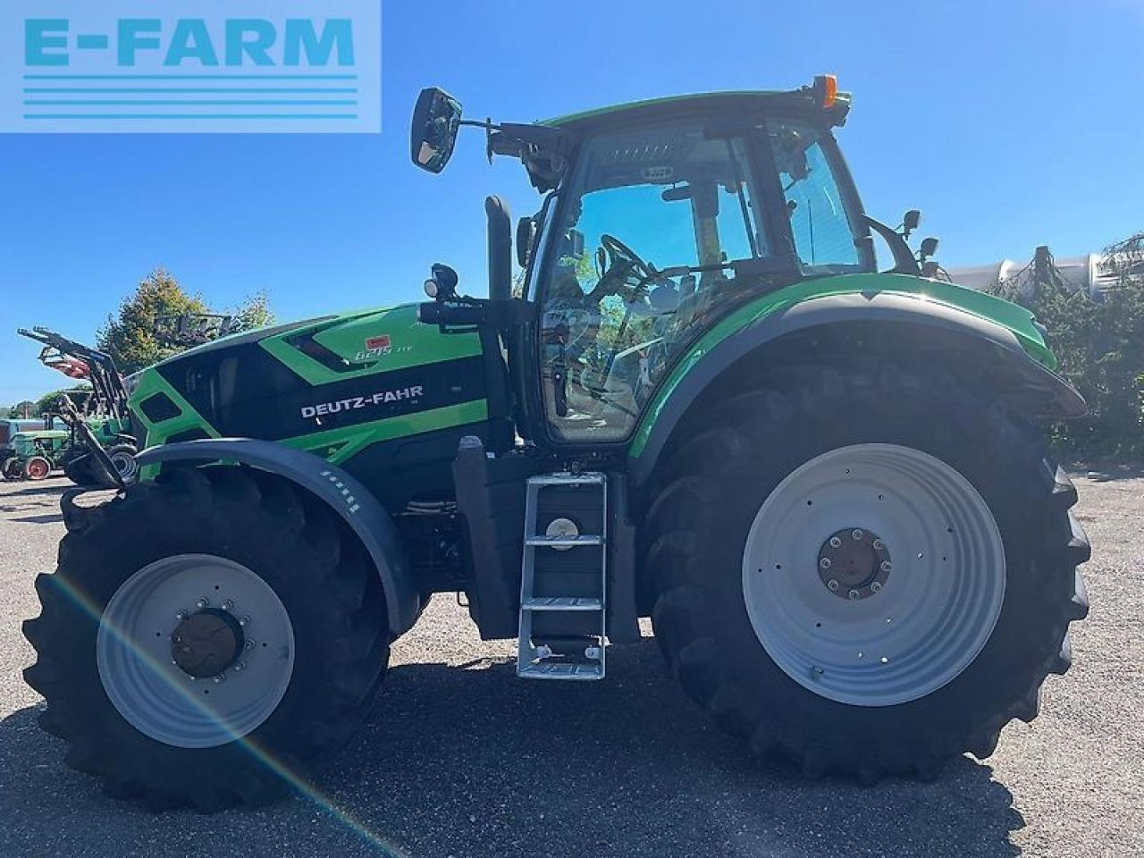 Deutz-Fahr 6215ttv - Farm tractor: picture 2 Deutz-Fahr 6215ttv - Farm tractor: picture 2