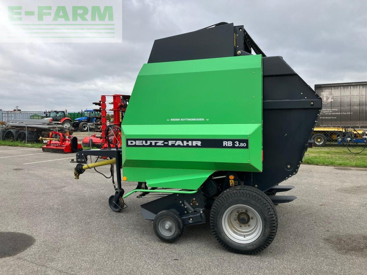 Deutz-Fahr RB 3.80 - Square baler: picture 2 Deutz-Fahr RB 3.80 - Square baler: picture 2