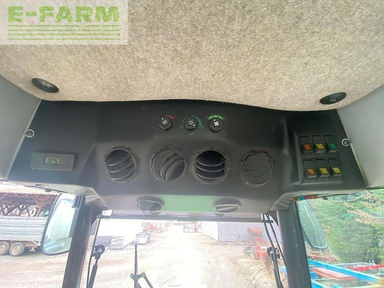 Farm tractor Deutz-Fahr agrocompact f90: picture 10