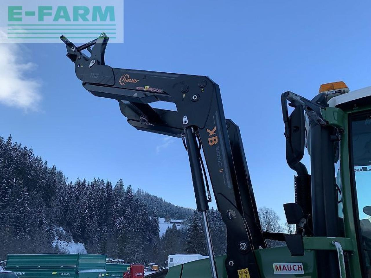 Farm tractor Fendt 412 vario: picture 10
