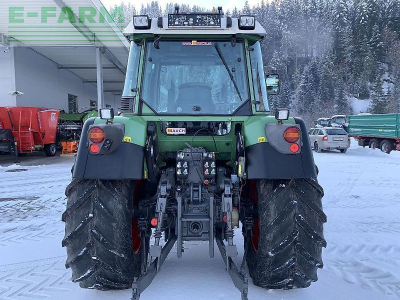 Farm tractor Fendt 412 vario: picture 8