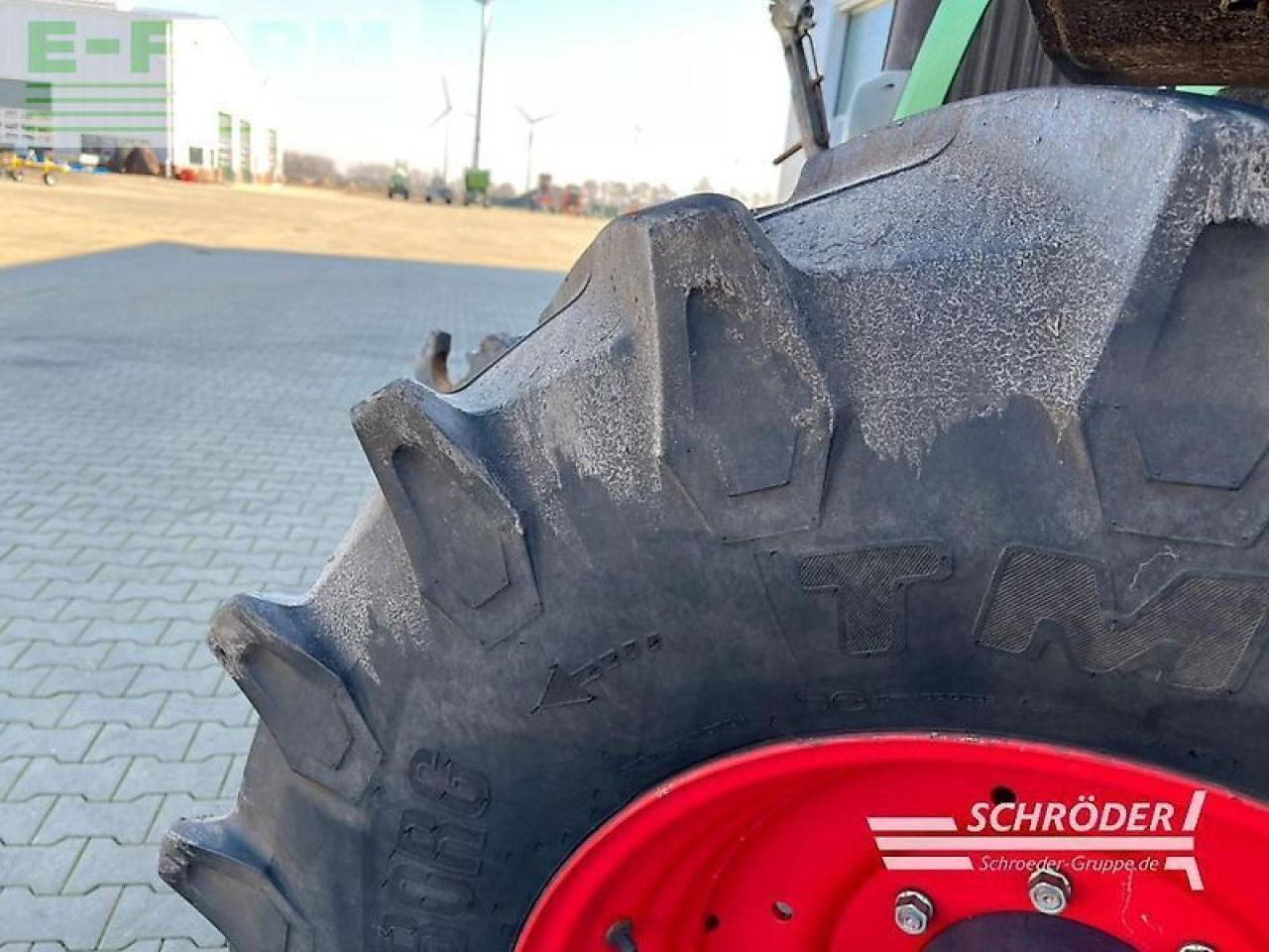 Fendt 415 vario - Farm tractor: picture 2 Fendt 415 vario - Farm tractor: picture 2