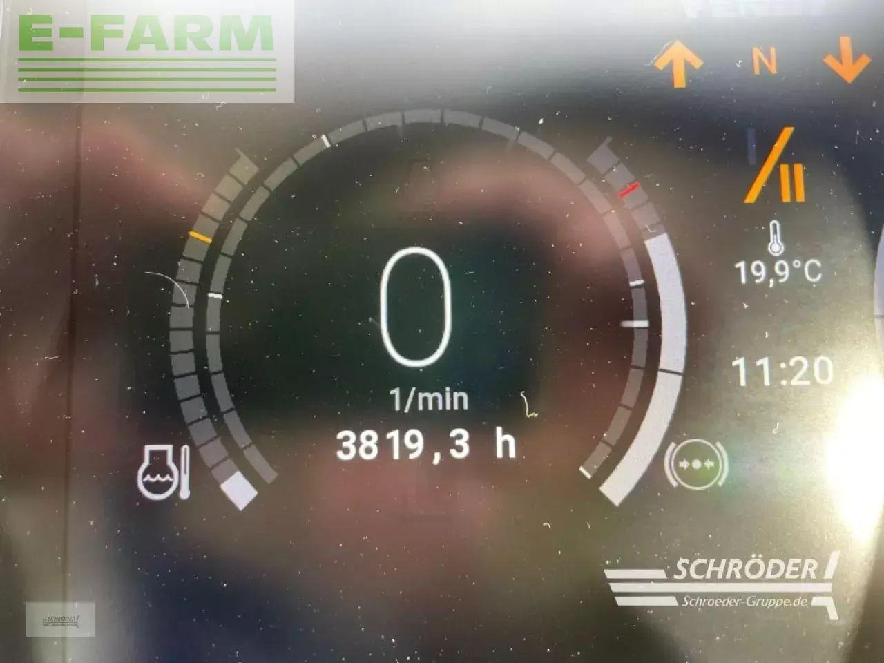 Farm tractor Fendt 724 gen6 profi plus: picture 14
