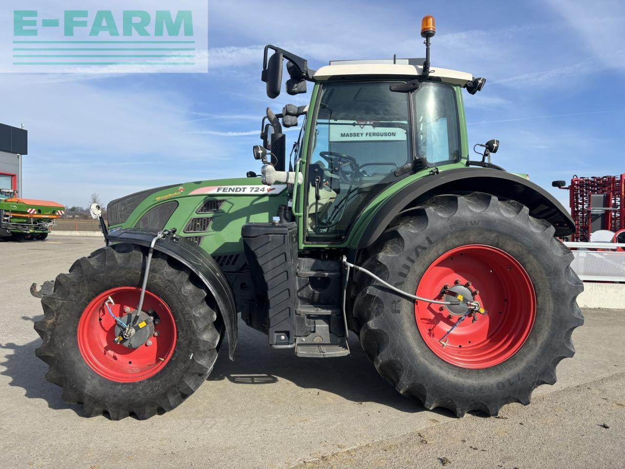 Fendt 724 vario - Farm tractor: picture 4 Fendt 724 vario - Farm tractor: picture 4