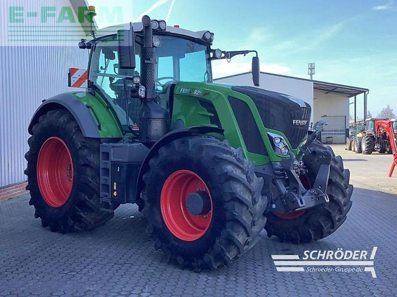 Fendt 824 vario s4 profi plus ProfiPlus - Farm tractor: picture 1 Fendt 824 vario s4 profi plus ProfiPlus - Farm tractor: picture 1