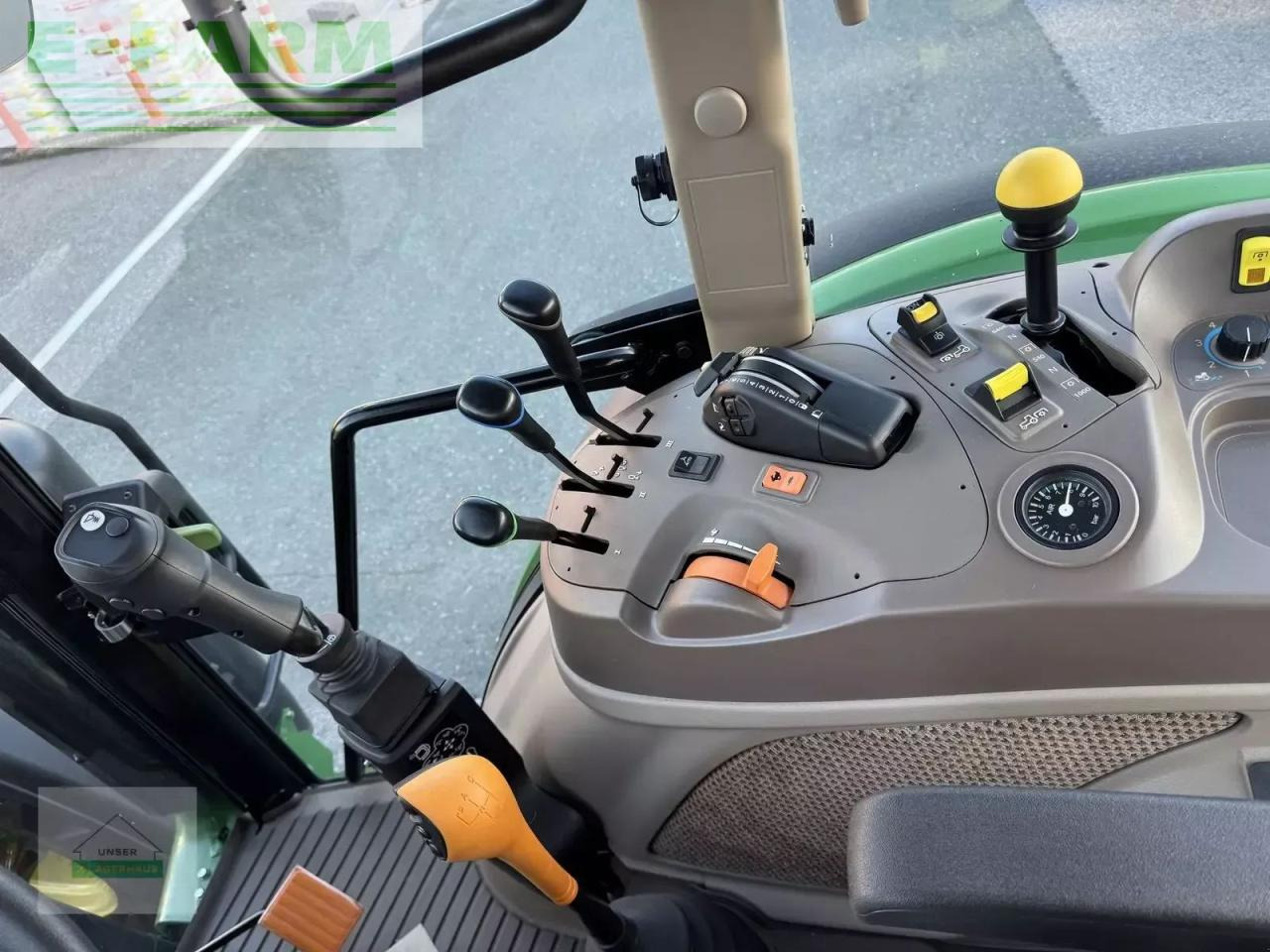 Farm tractor John Deere 5095 m: picture 11 Farm tractor John Deere 5095 m: picture 11