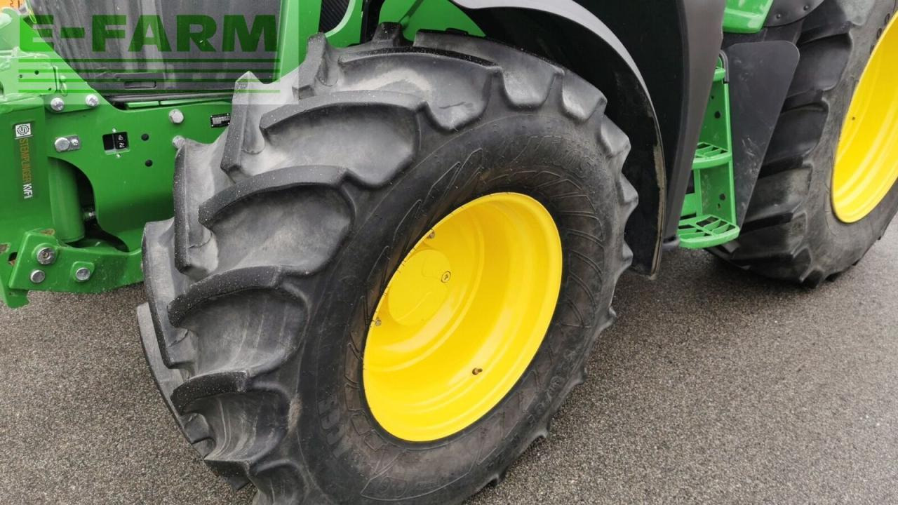 Farm tractor John Deere 6120m: picture 18