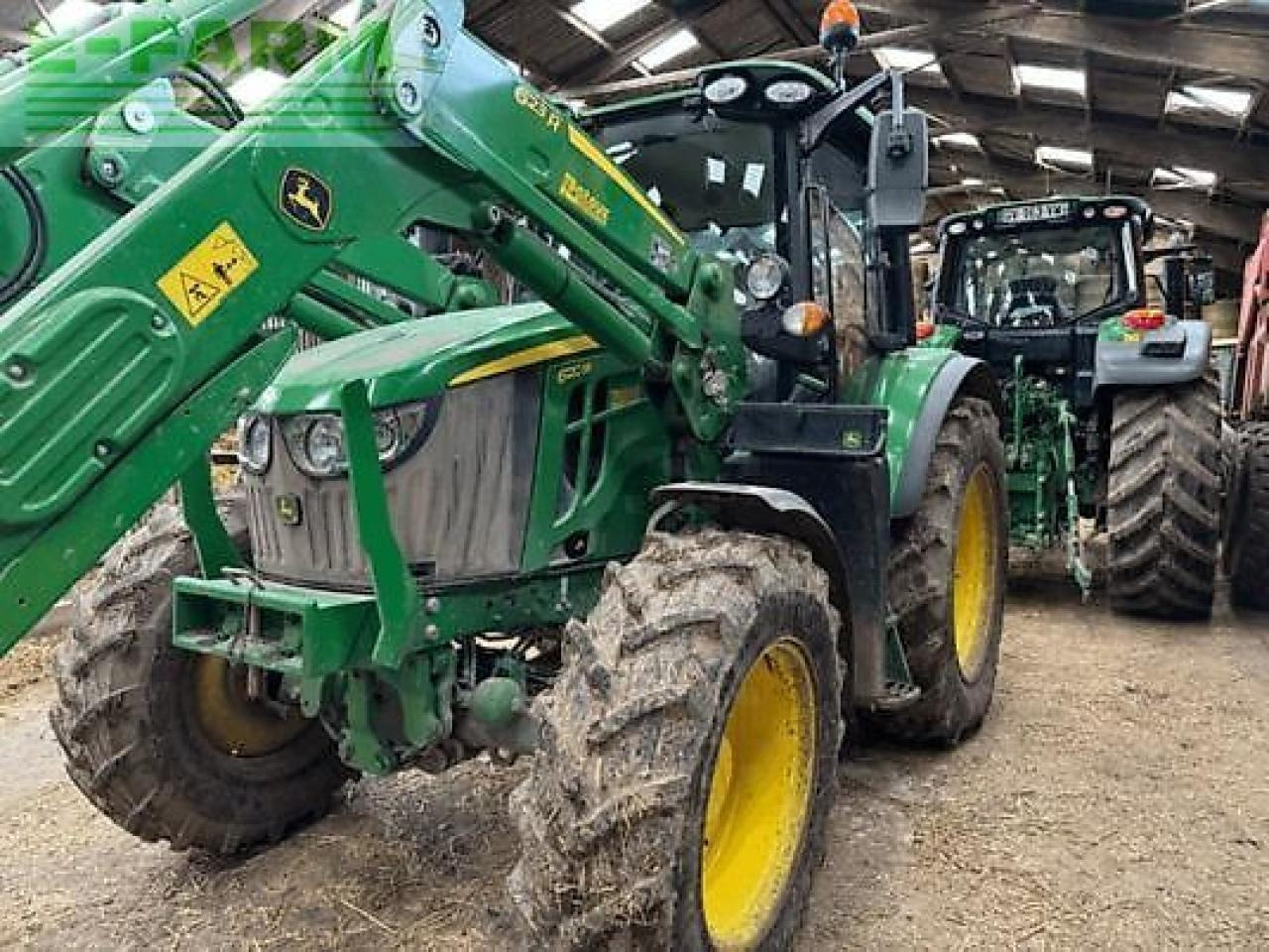 John Deere 6120m - Farm tractor: picture 1 John Deere 6120m - Farm tractor: picture 1