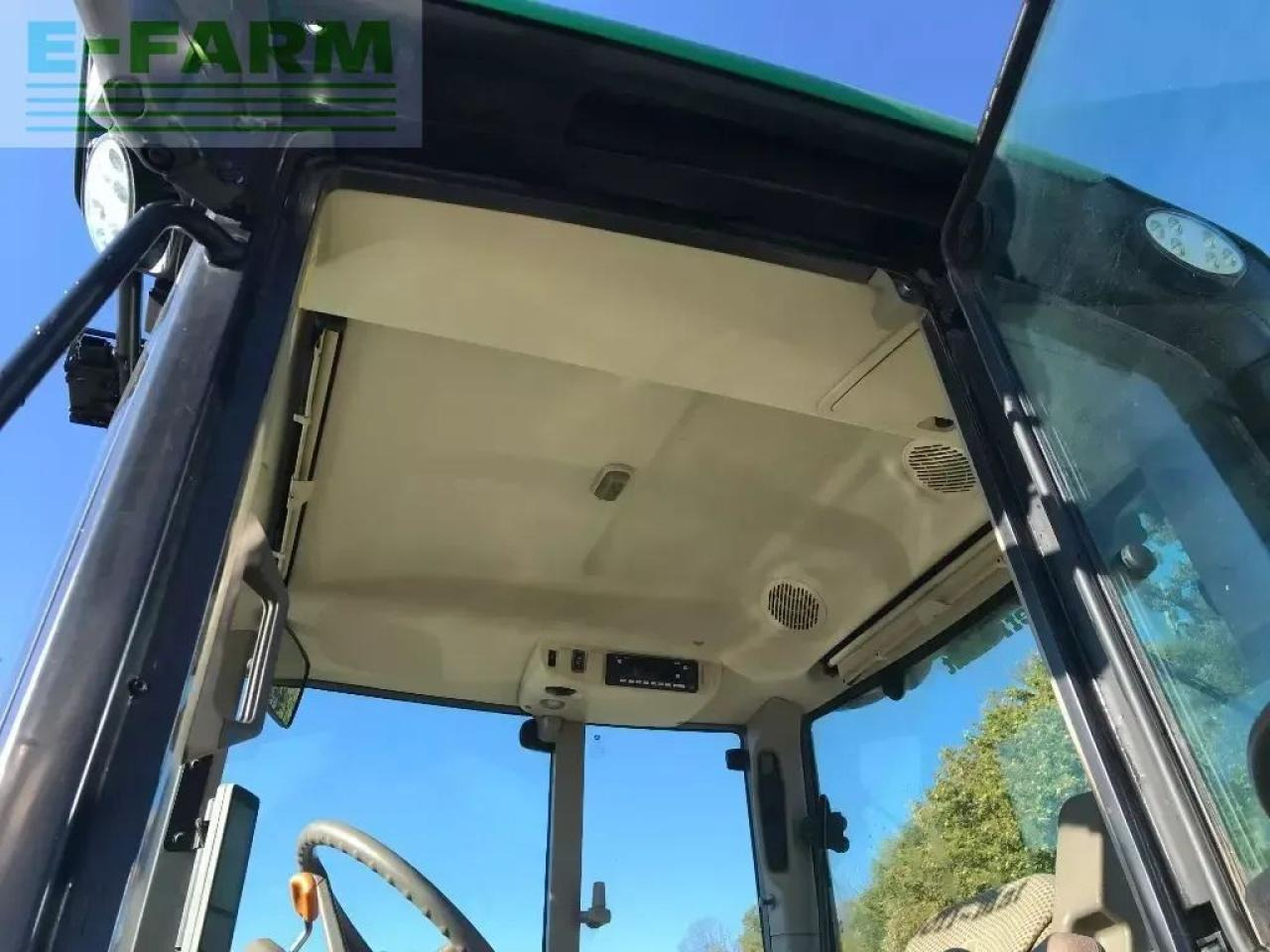 Farm tractor John Deere 6155 m command quad: picture 8