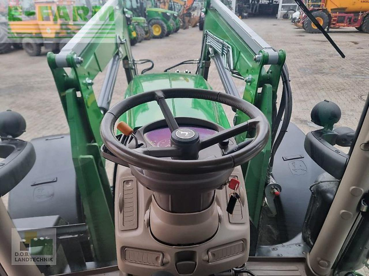 Farm tractor John Deere 6155r: picture 25