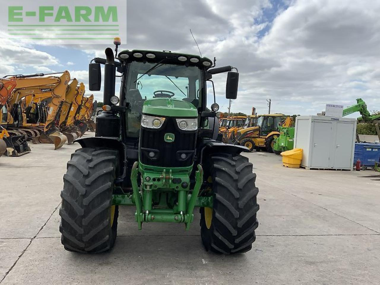 John Deere 6175r tractor (st24009) - Farm tractor: picture 3 John Deere 6175r tractor (st24009) - Farm tractor: picture 3