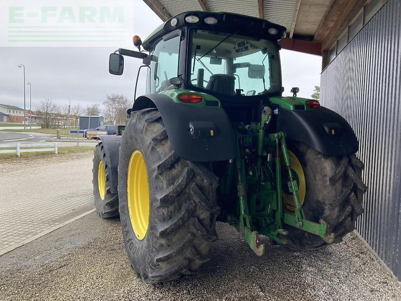 John Deere 6210r - Farm tractor: picture 2 John Deere 6210r - Farm tractor: picture 2