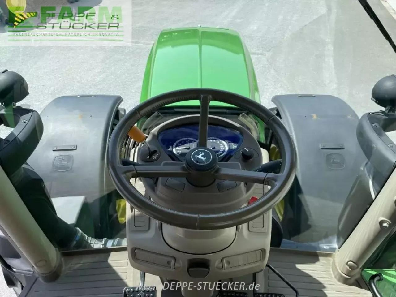 Farm tractor John Deere 6230r: picture 6 Farm tractor John Deere 6230r: picture 6