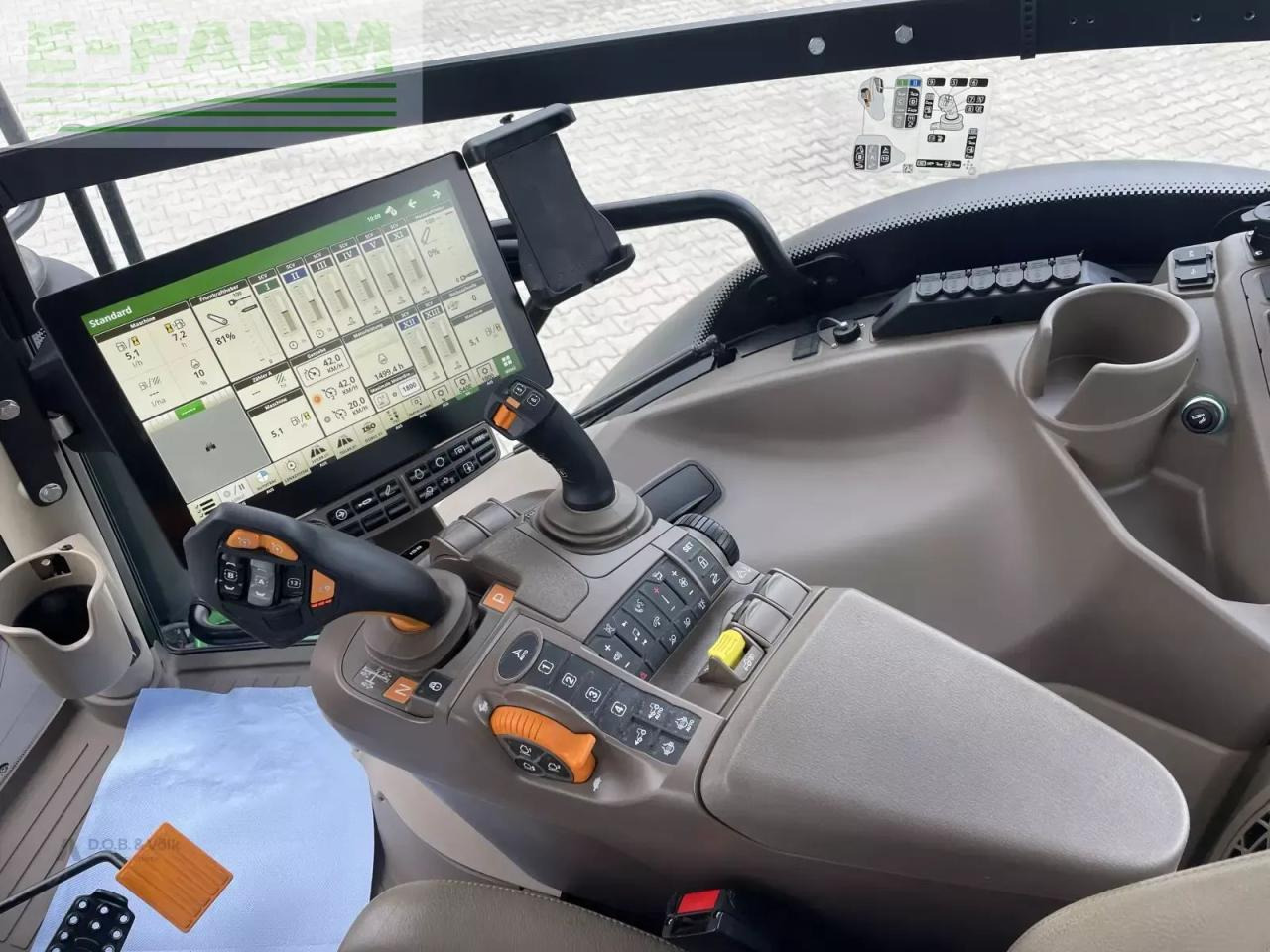 Farm tractor John Deere 6r185: picture 15 Farm tractor John Deere 6r185: picture 15