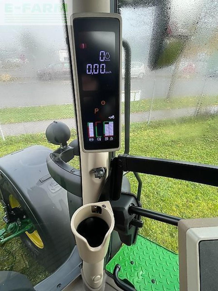 Farm tractor John Deere 6r250 / 6r250: picture 18