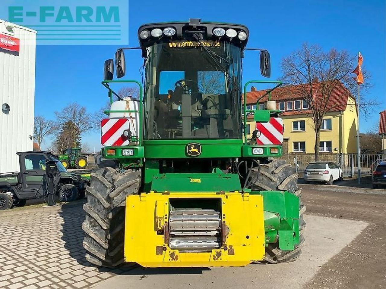 Forage harvester John Deere 7350i: picture 6