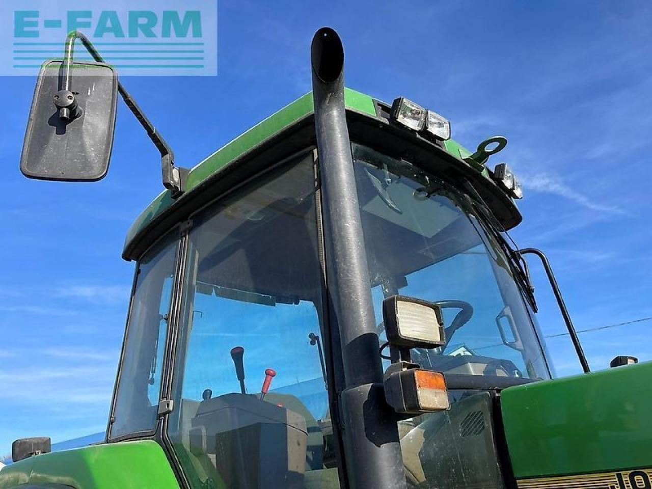 Farm tractor John Deere 7800: picture 15