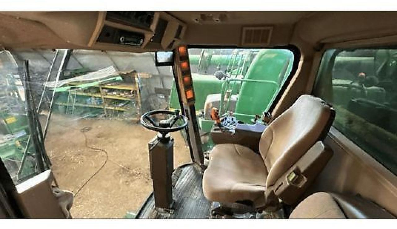 John Deere 9580wts - Combine harvester: picture 4 John Deere 9580wts - Combine harvester: picture 4