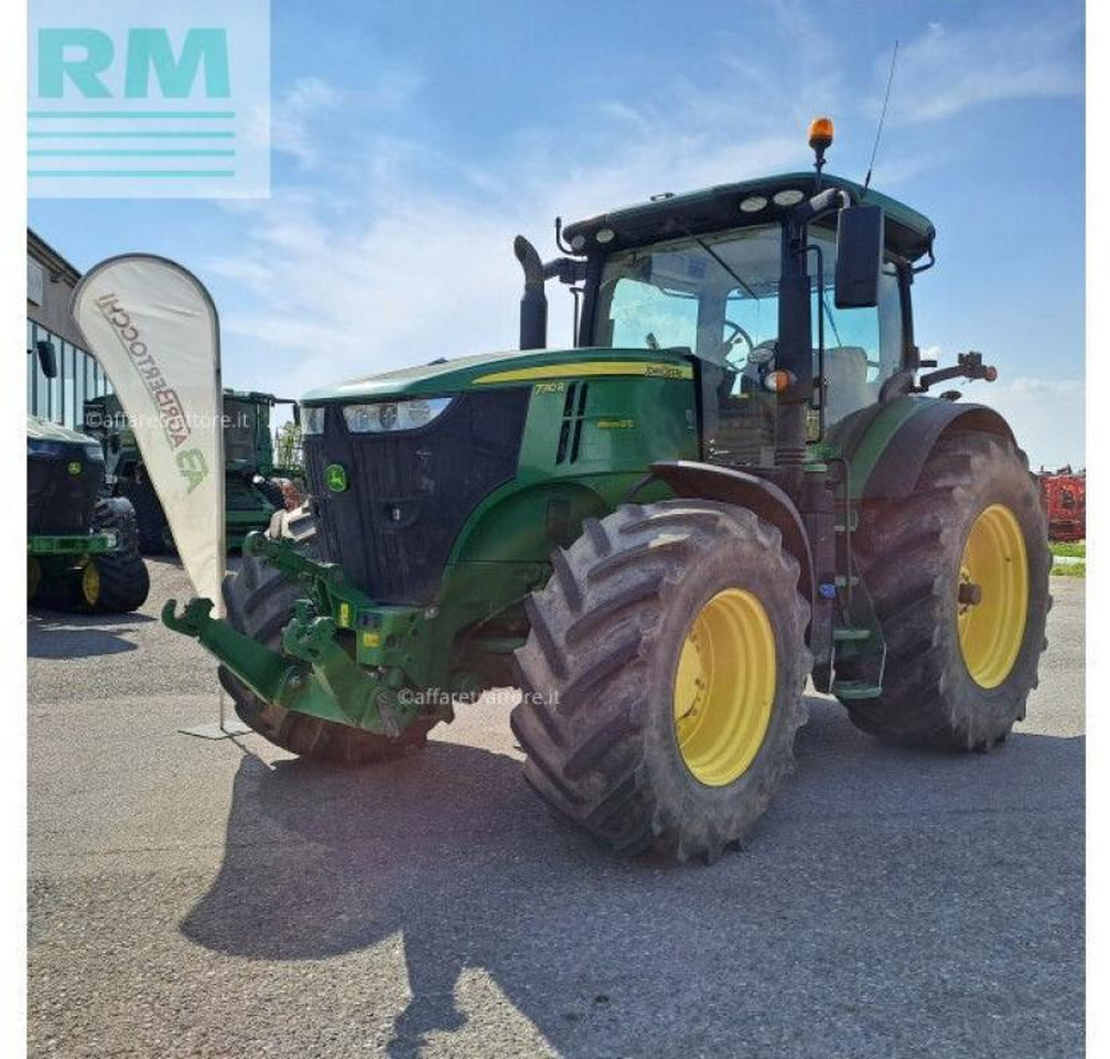 John Deere John Deere 7310 - Farm tractor: picture 1 John Deere John Deere 7310 - Farm tractor: picture 1