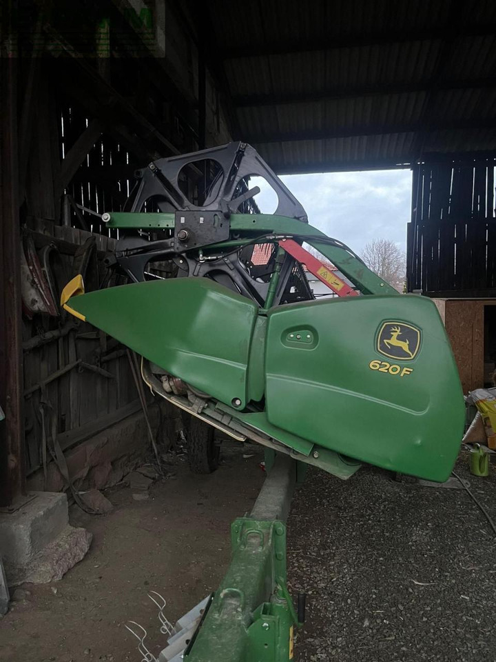 Combine harvester John Deere S670i: picture 14