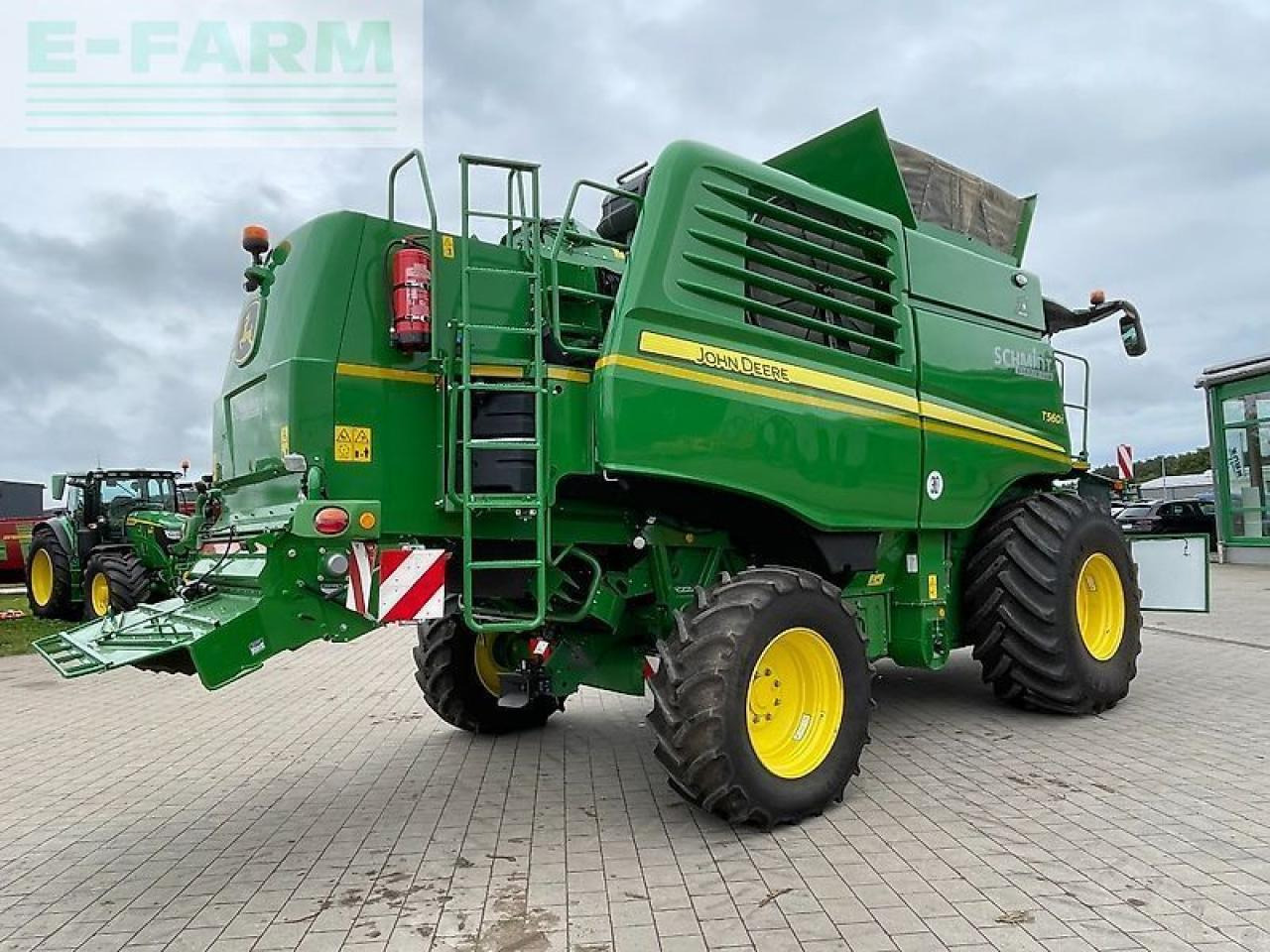 Combine harvester John Deere t560: picture 11