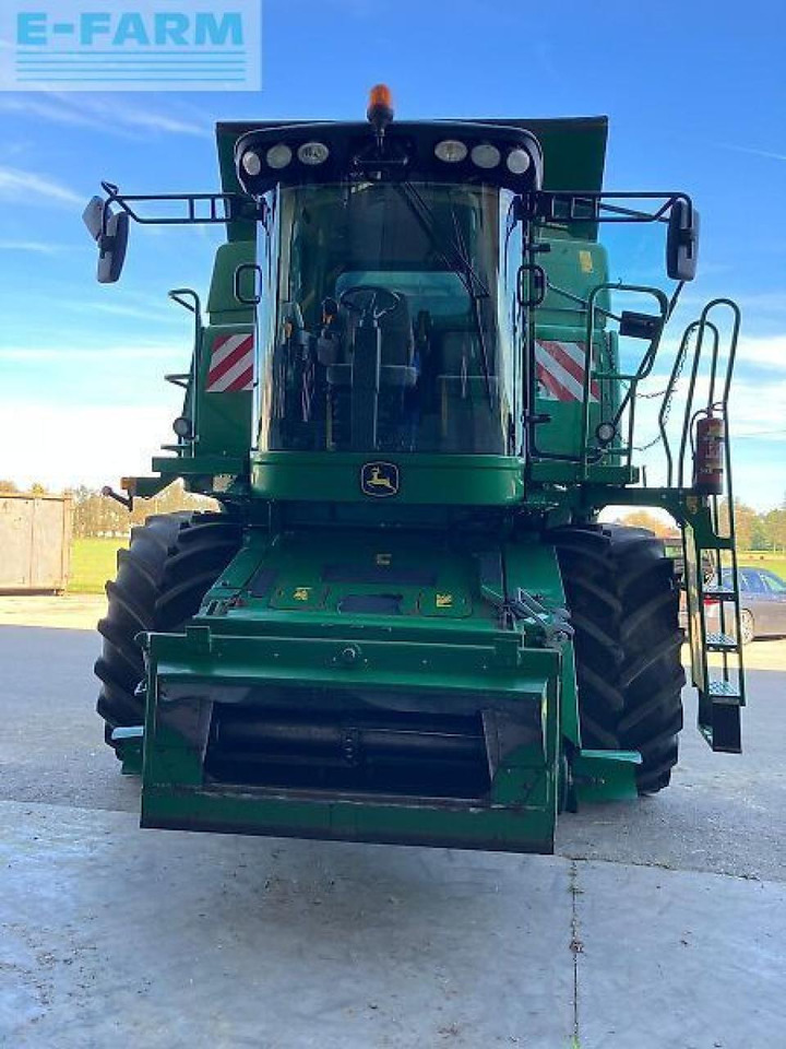 John Deere t560hm - Combine harvester: picture 3 John Deere t560hm - Combine harvester: picture 3