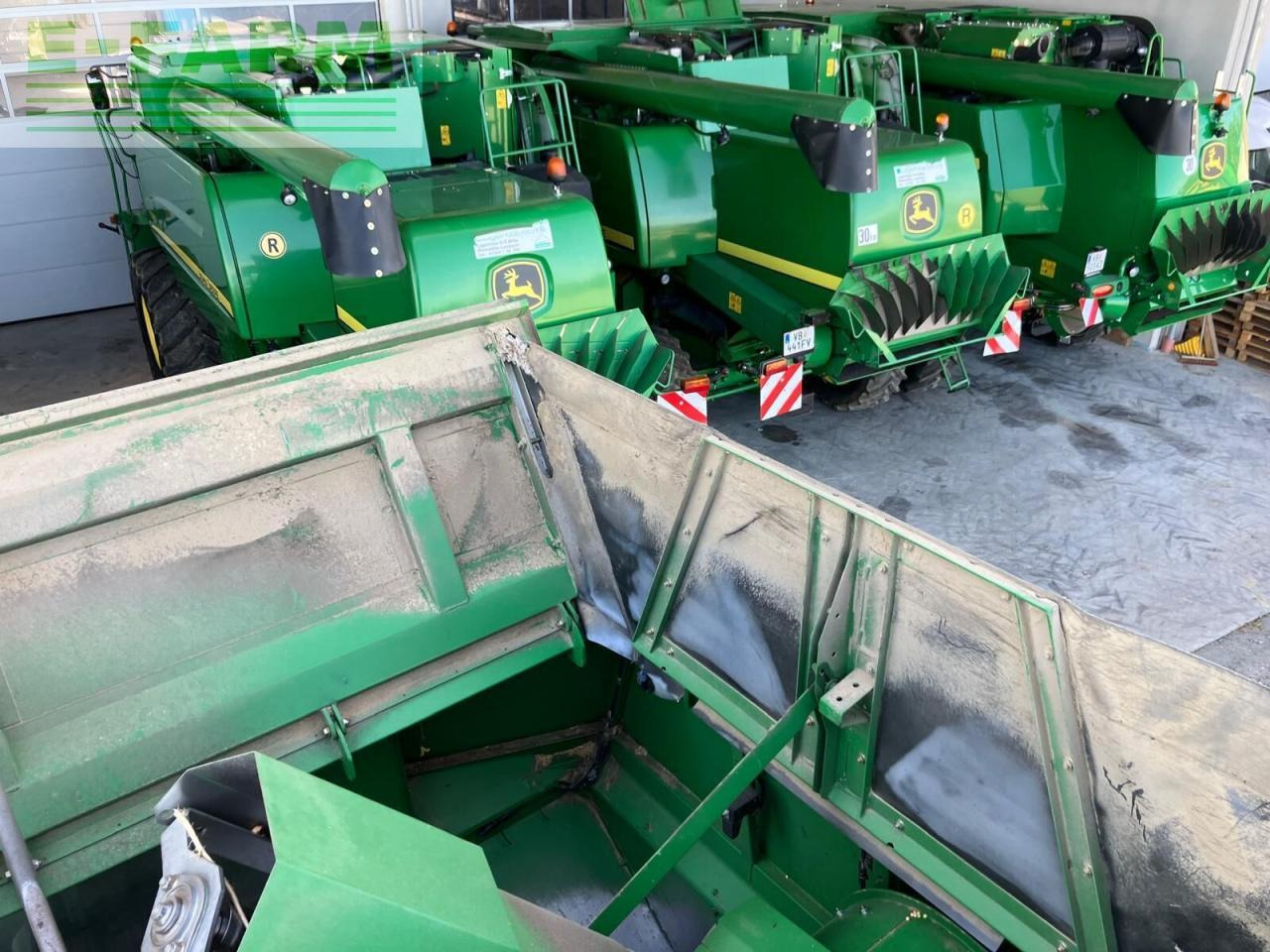 Combine harvester John Deere t560hm: picture 30
