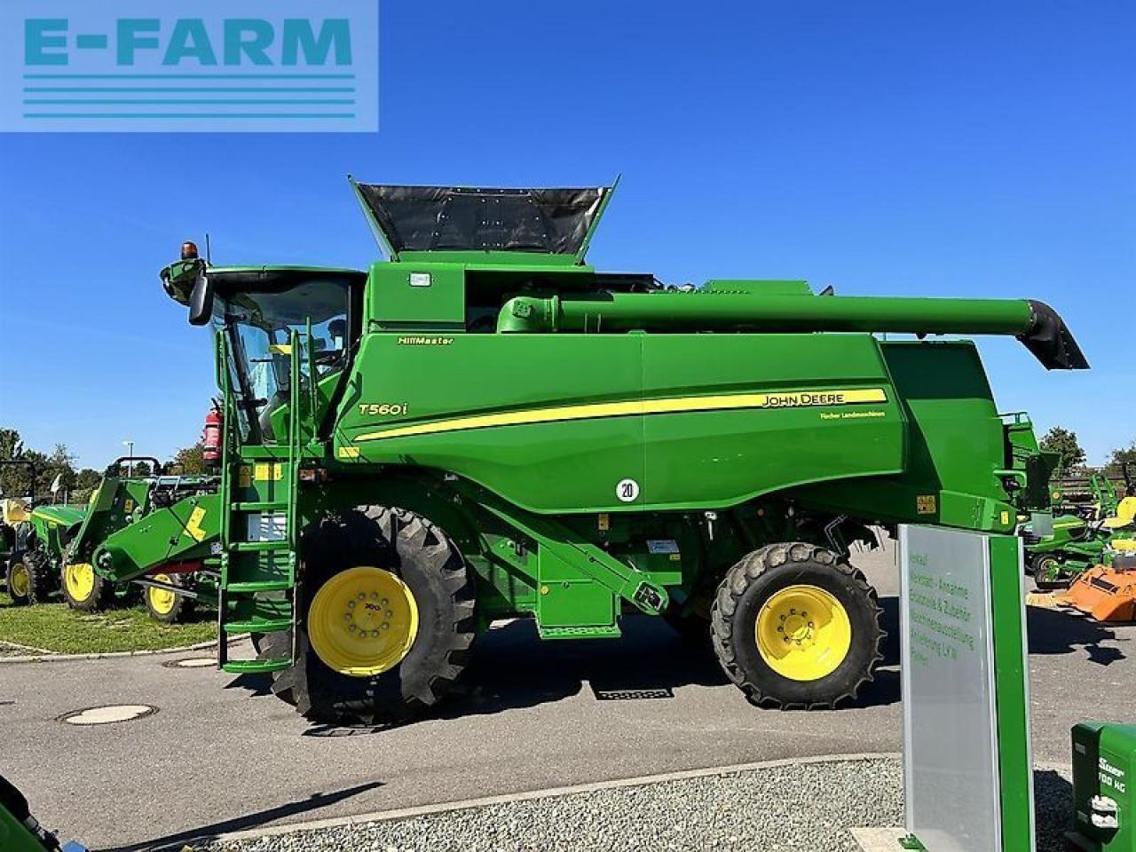 John Deere t560i hm - Combine harvester: picture 2 John Deere t560i hm - Combine harvester: picture 2