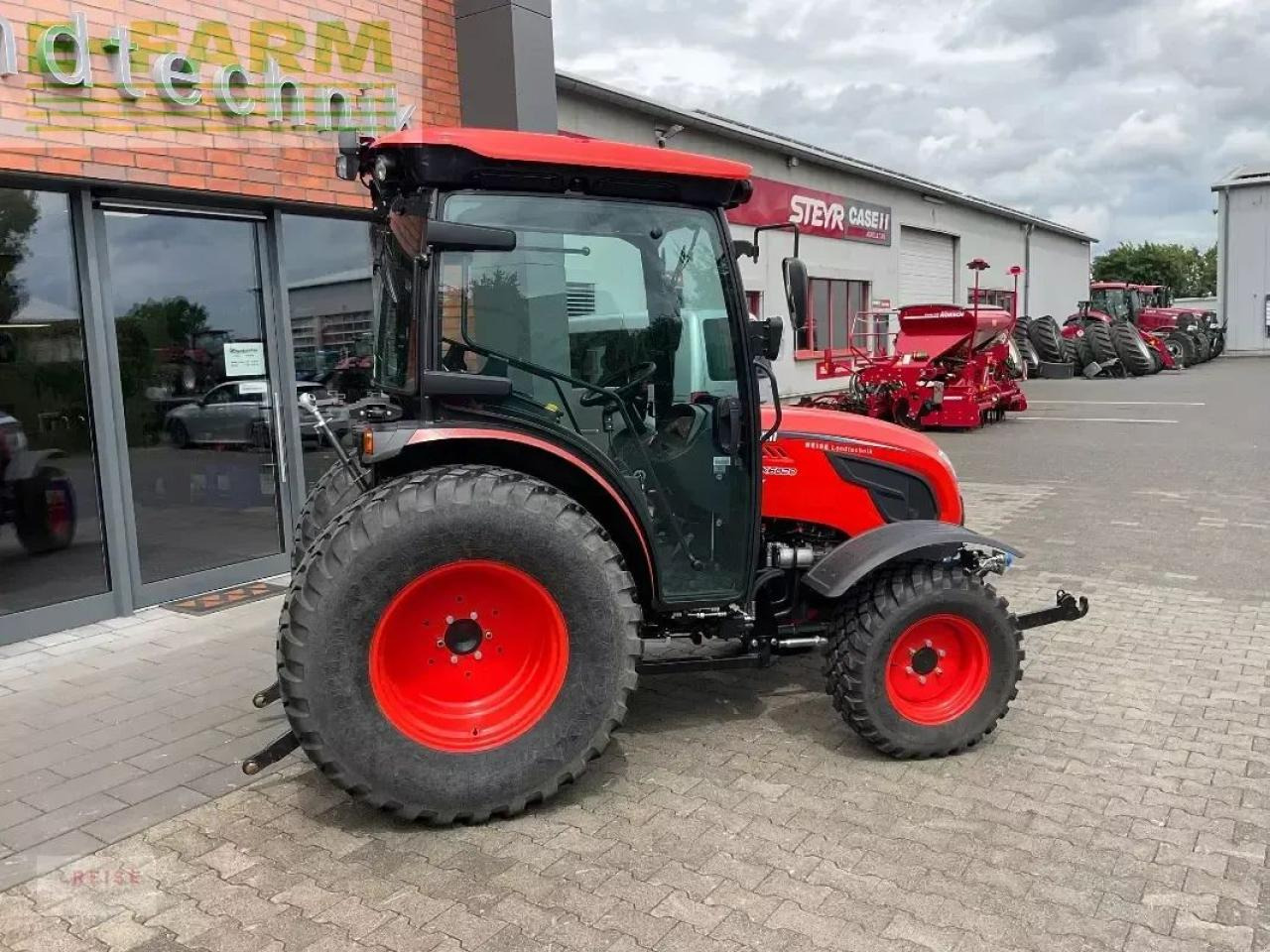 Kioti dk 6020 ch - Farm tractor: picture 5 Kioti dk 6020 ch - Farm tractor: picture 5