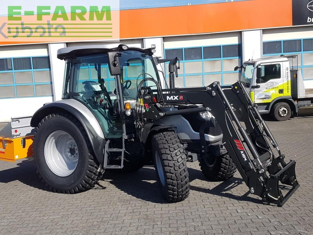 Farm tractor Kubota m4073 cab: picture 7